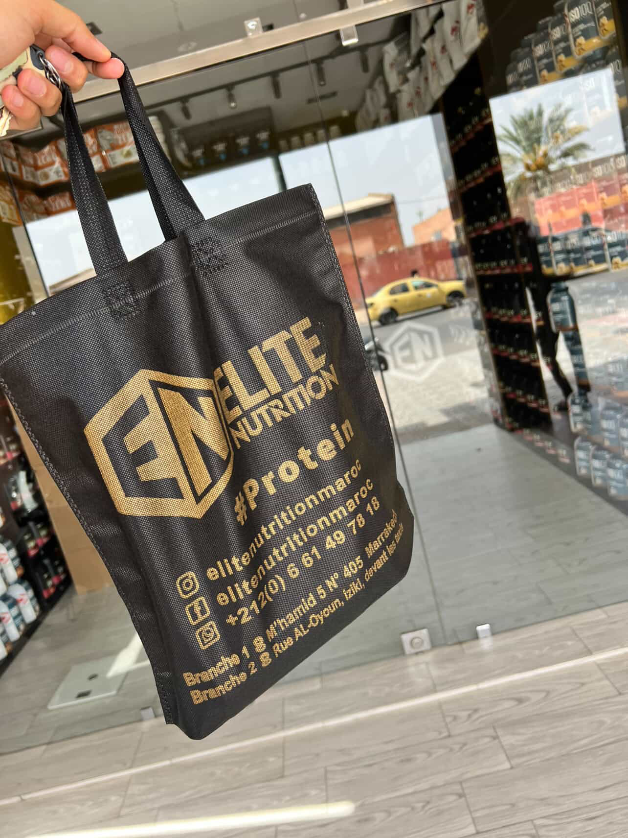 AAD1D992-B3BB-413C-87EF-E2D330610415